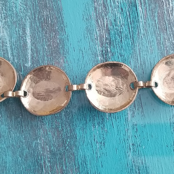 Gold Swirl Circle Belt - Picture 3 of 3